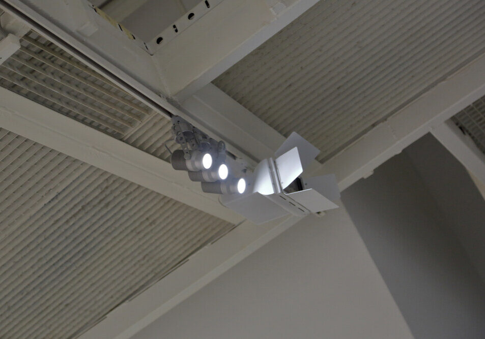 commercial ceiling track lights
