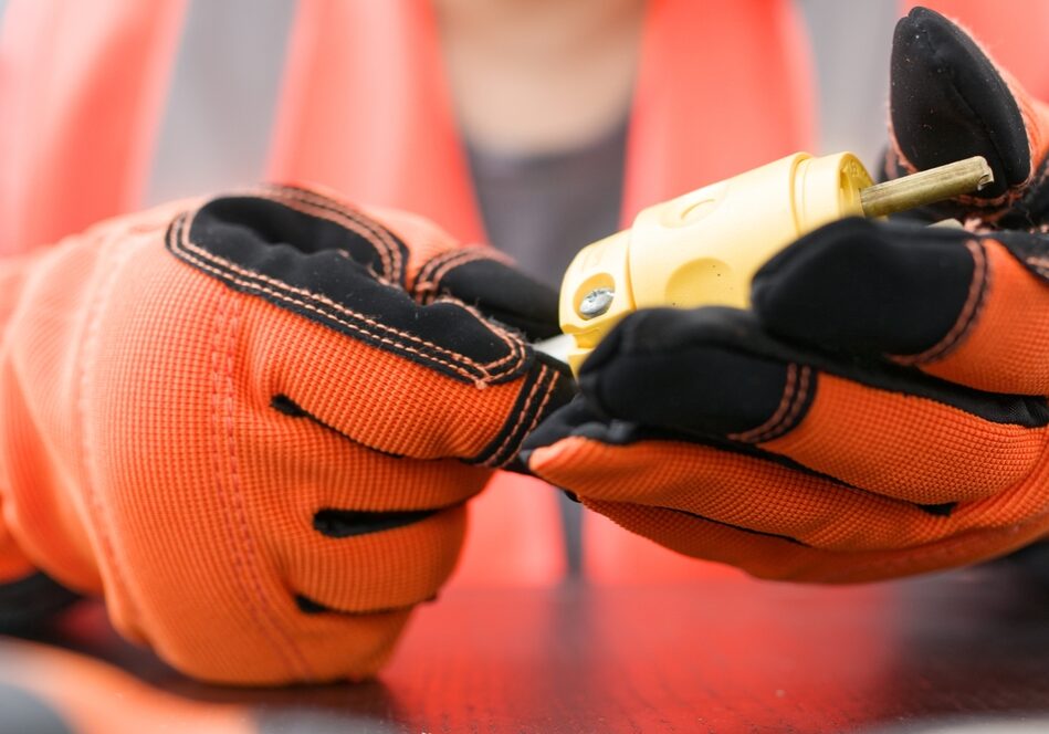 electrician-wearing-safety-gloves.