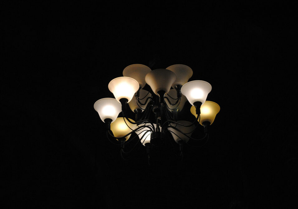 Lighting fixture with a busted circuit